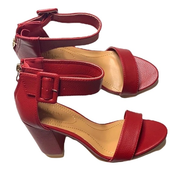 Catherine Malandrino Seaker Strappy Sandals Size 7.5 - Picture 1 of 9